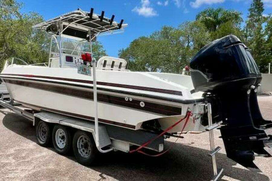 31ft Fountain Yacht For Sale