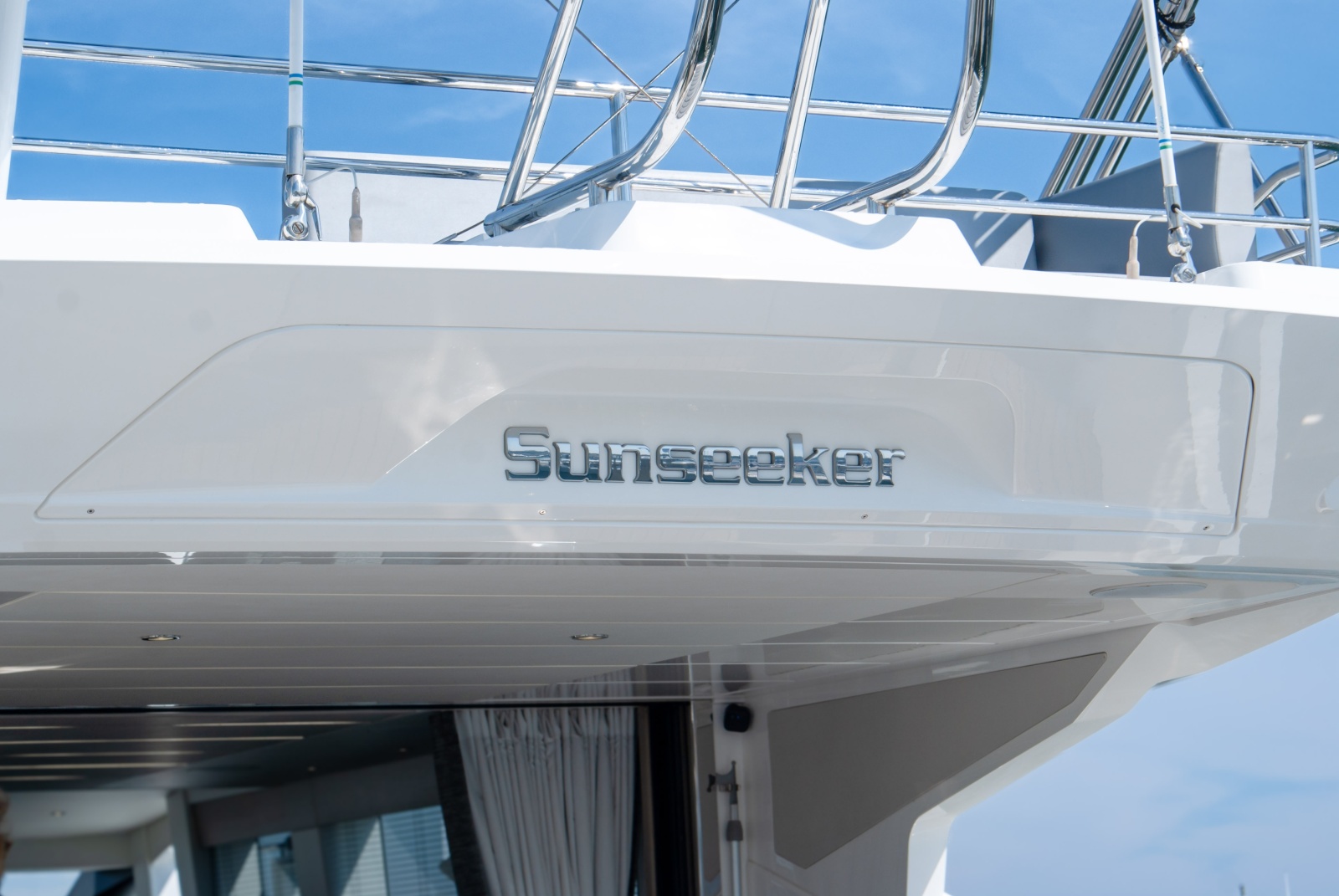 2020 Sunseeker 74 Sport Yacht