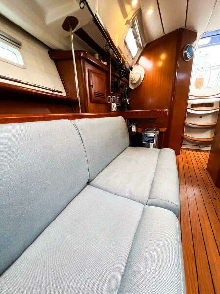 INDIGO 37ft Beneteau Yacht For Sale