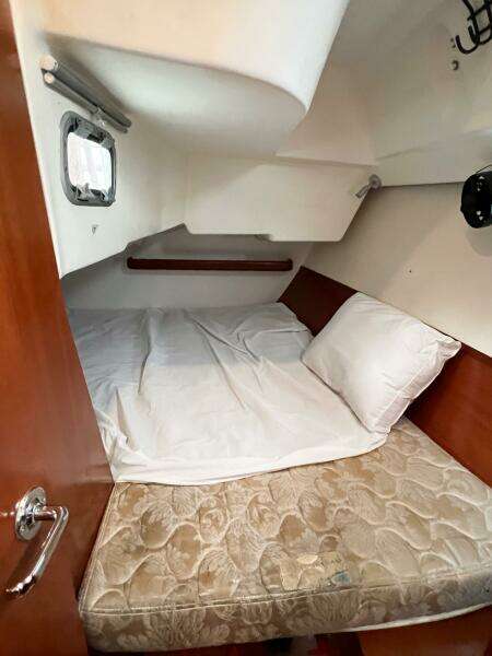 INDIGO 37ft Beneteau Yacht For Sale