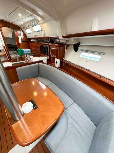 INDIGO 37ft Beneteau Yacht For Sale