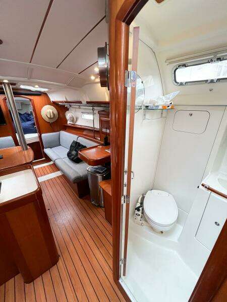 INDIGO 37ft Beneteau Yacht For Sale