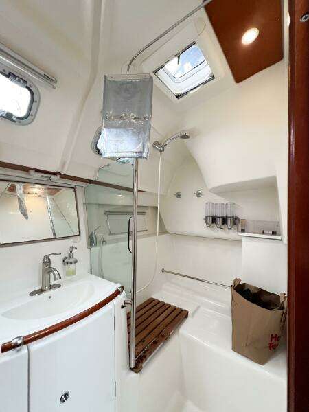INDIGO 37ft Beneteau Yacht For Sale