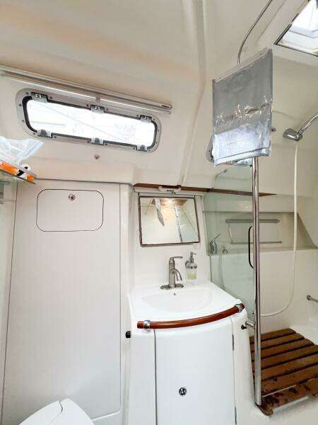 INDIGO 37ft Beneteau Yacht For Sale