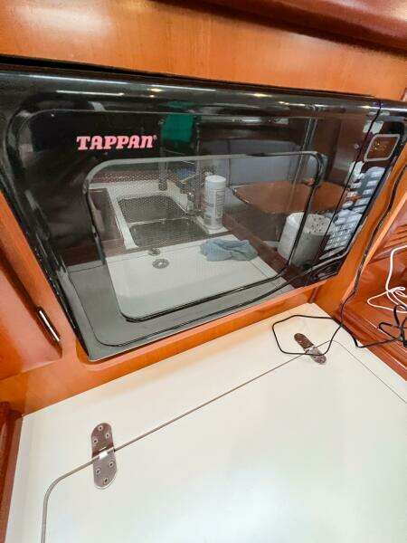 INDIGO 37ft Beneteau Yacht For Sale