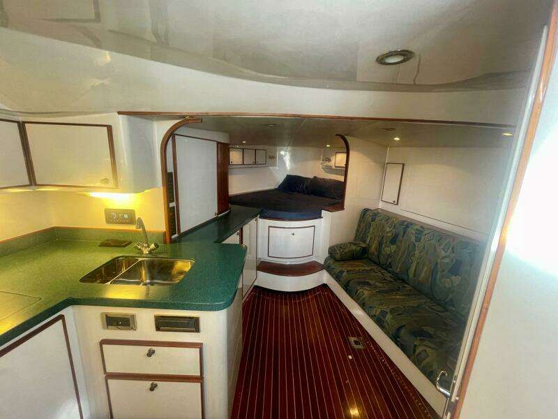 M A C  Daddy 40ft Custom Carolina Yacht For Sale