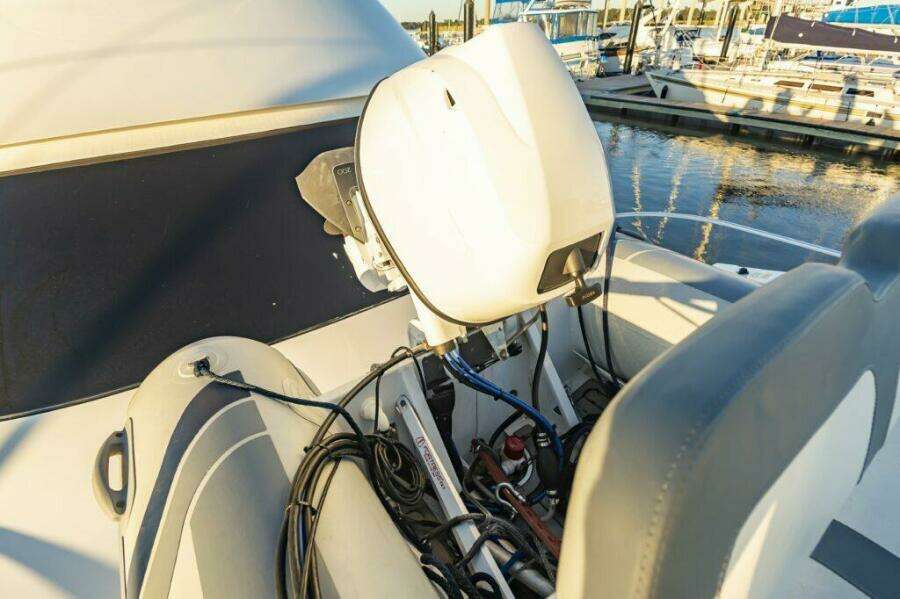 Caf2aae7 Fa81 4905 86cc Dba21e2a2f27