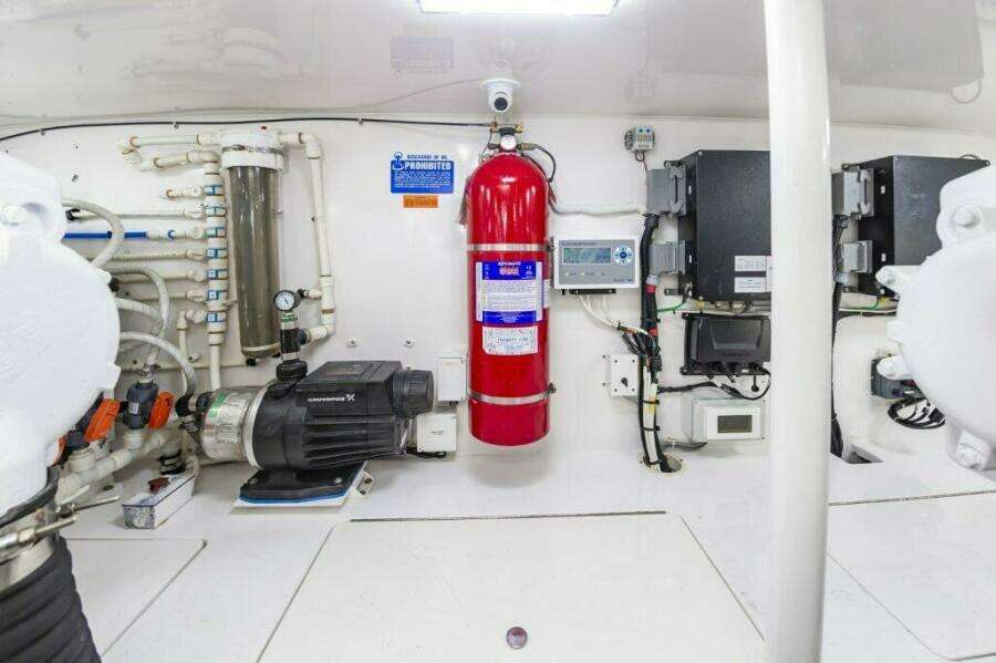 Cfa96e71 E33a 4327 8946 7b9dc43c511b