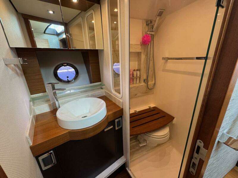 Present Tense 46ft Tiara Yachts Yacht For Sale