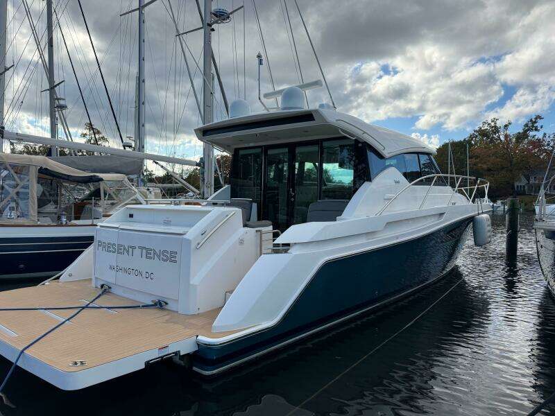 Present Tense 46ft Tiara Yachts Yacht For Sale