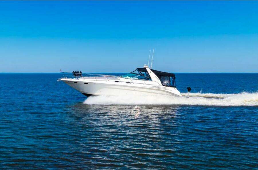 40ft Sea Ray Yacht For Sale