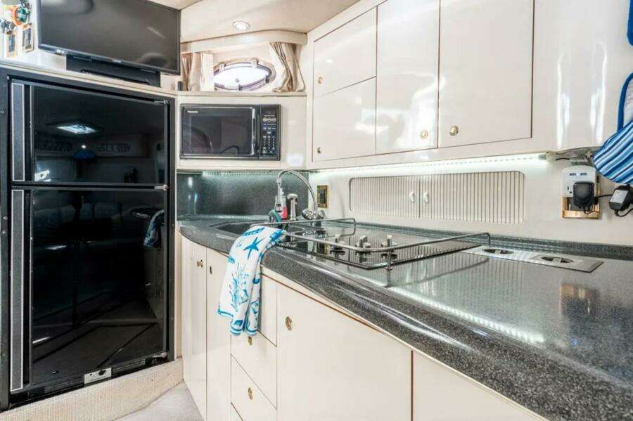 40ft Sea Ray Yacht For Sale