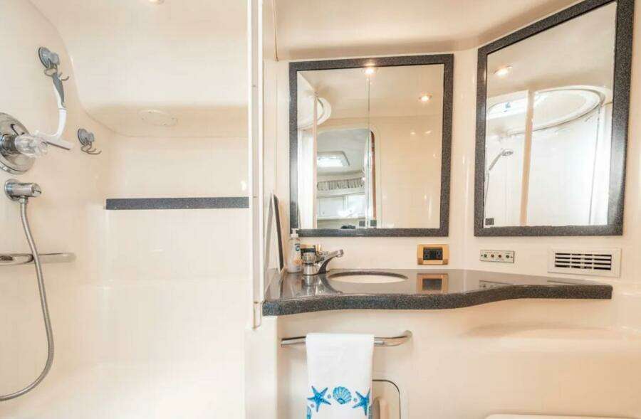 40ft Sea Ray Yacht For Sale