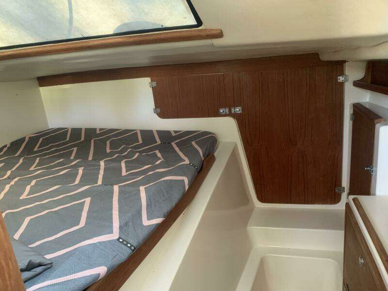 Empire Safety 34ft Gemini Yacht For Sale