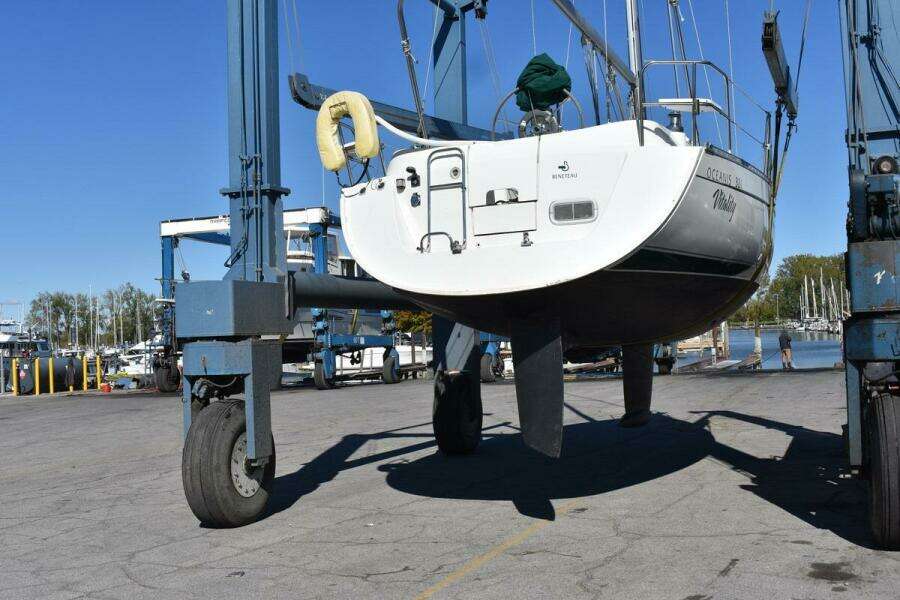 Vitality 32ft Beneteau Yacht For Sale