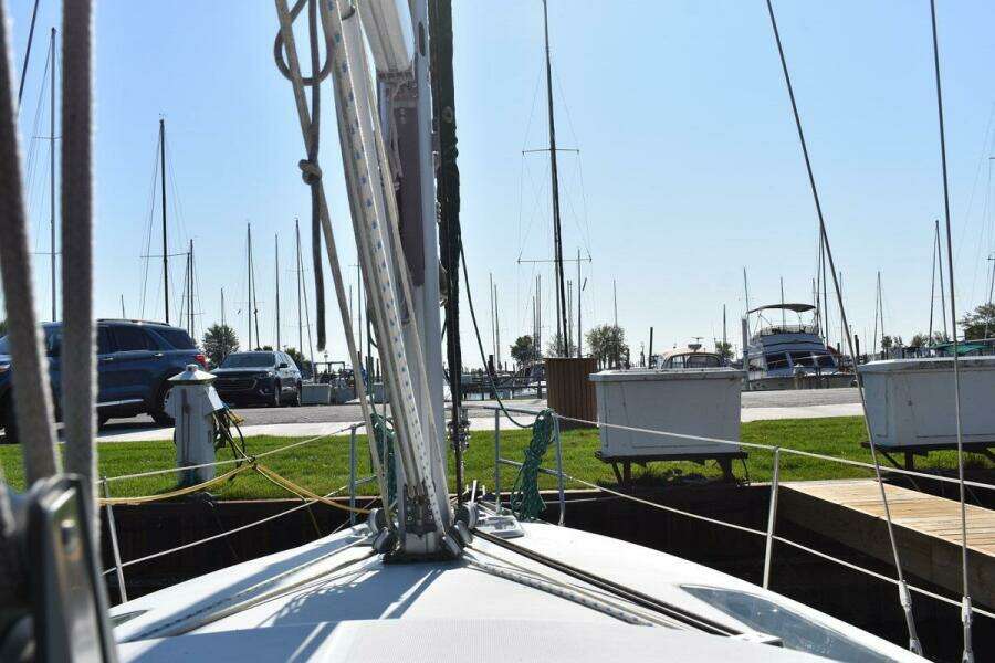 Vitality 32ft Beneteau Yacht For Sale