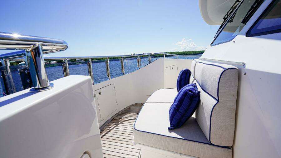 Insignia 86ft Outer Reef Yachts Yacht For Sale