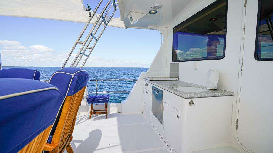 Insignia 86ft Outer Reef Yachts Yacht For Sale