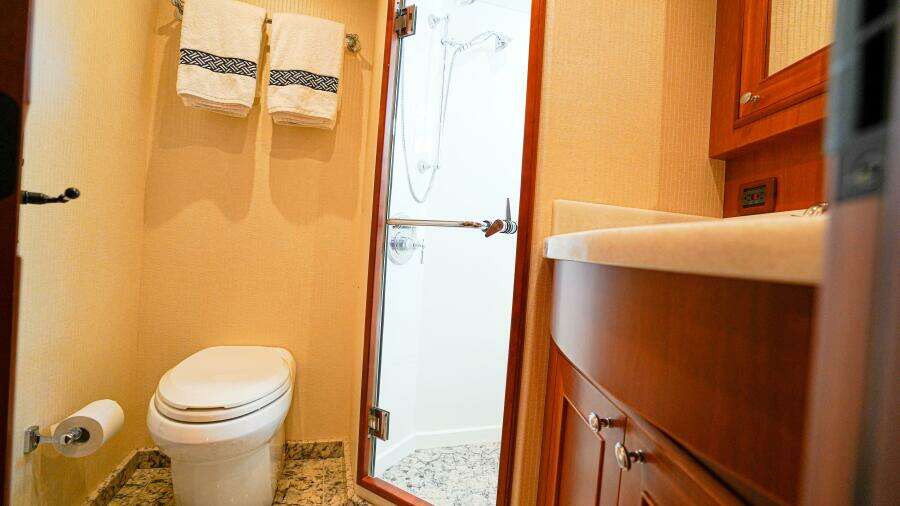 Insignia 86ft Outer Reef Yachts Yacht For Sale