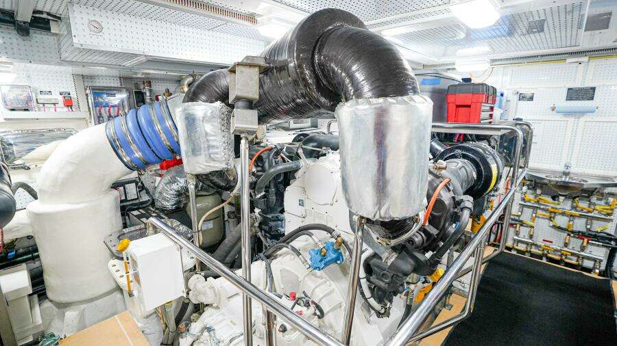 Insignia 86ft Outer Reef Yachts Yacht For Sale