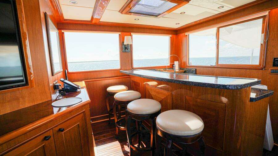 Insignia 86ft Outer Reef Yachts Yacht For Sale