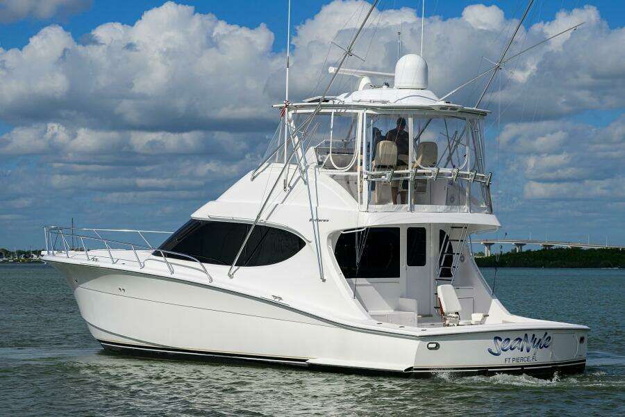 Hatteras 54 SEA NYLE - Exterior