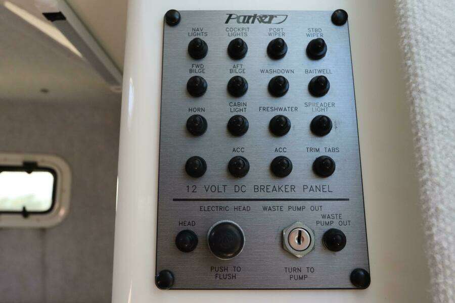 25ft Parker Yacht For Sale