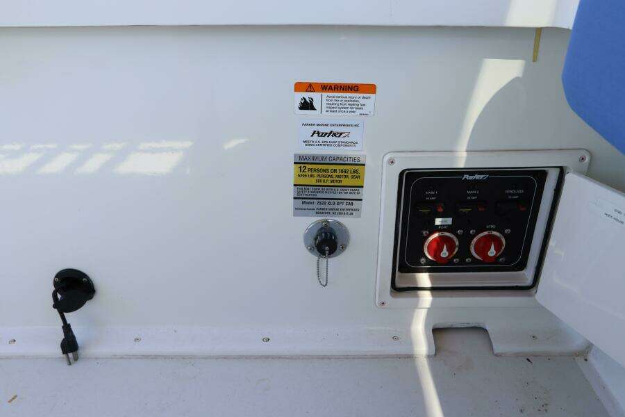 25ft Parker Yacht For Sale