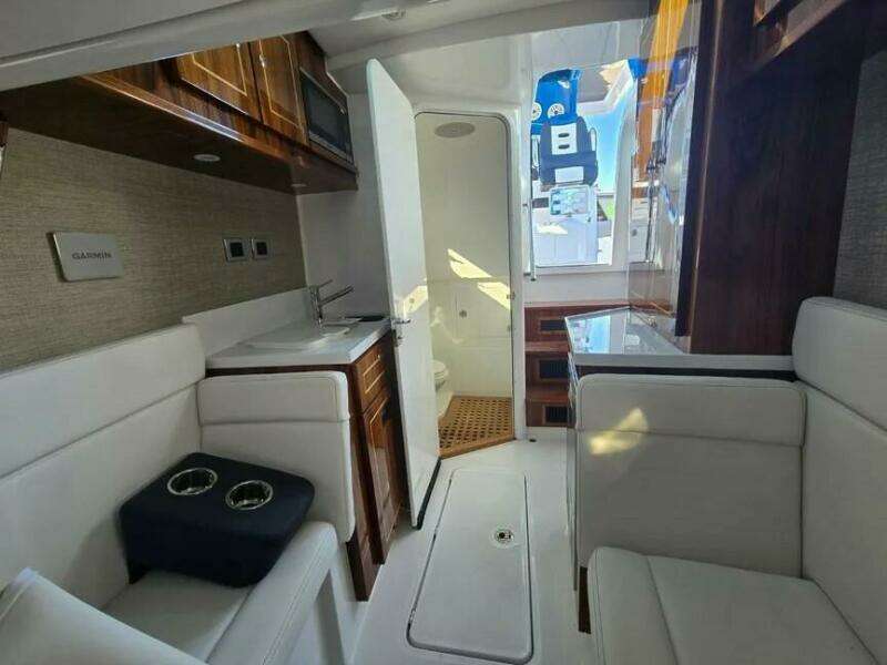 48ft HCB Yacht For Sale