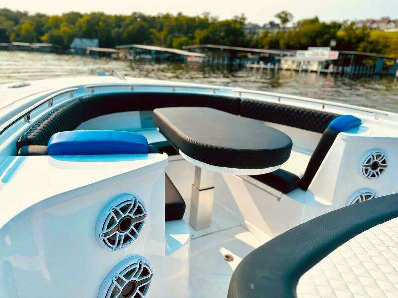 48ft HCB Yacht For Sale