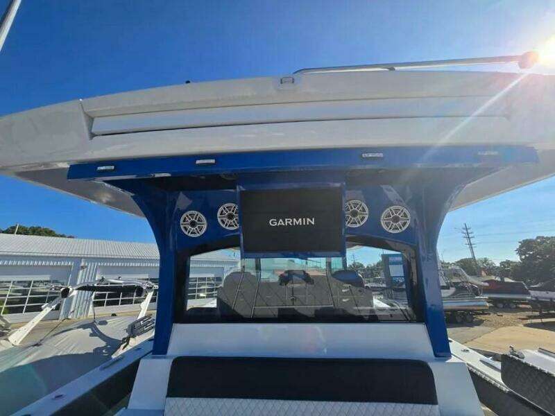 48ft HCB Yacht For Sale