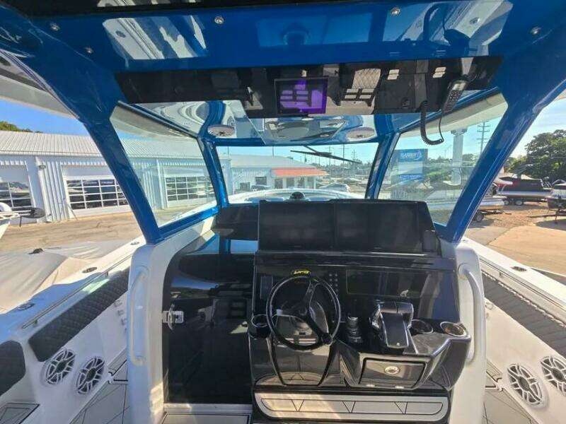 48ft HCB Yacht For Sale