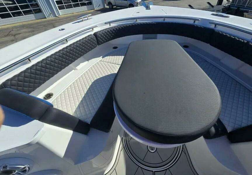 48ft HCB Yacht For Sale