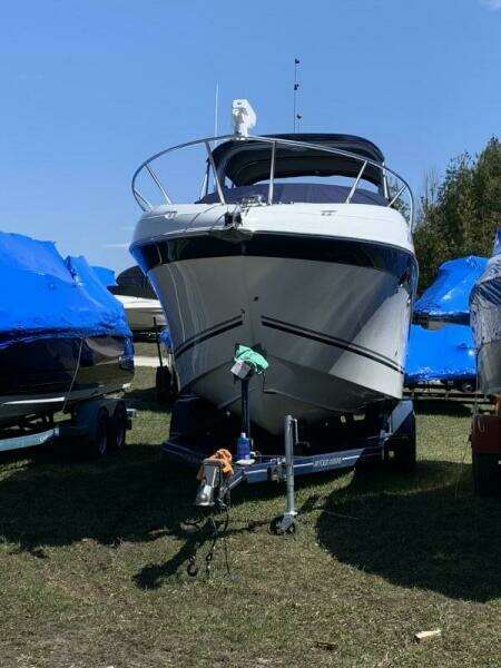 26ft Four Winns Yacht For Sale