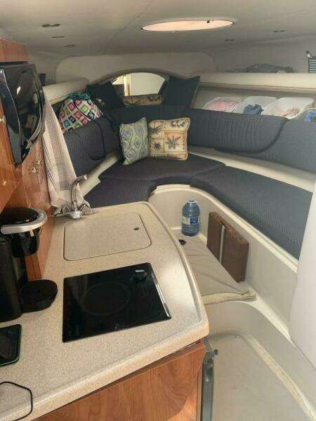 26ft Four Winns Yacht For Sale