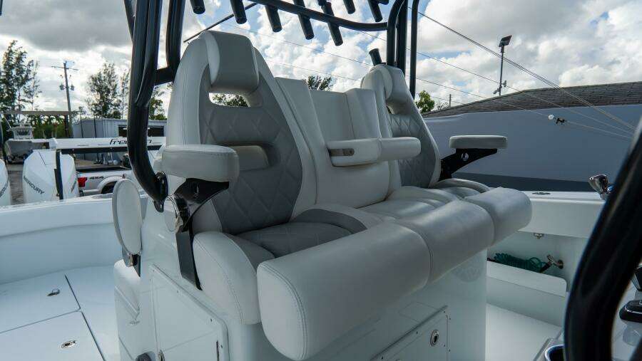 Freeman 38 38ft Freeman Yacht For Sale