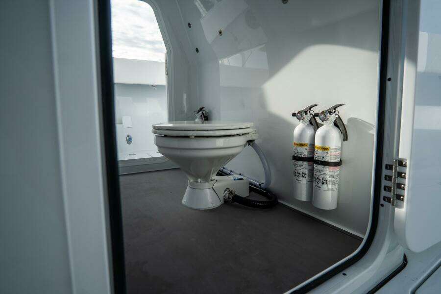 Freeman 38 38ft Freeman Yacht For Sale