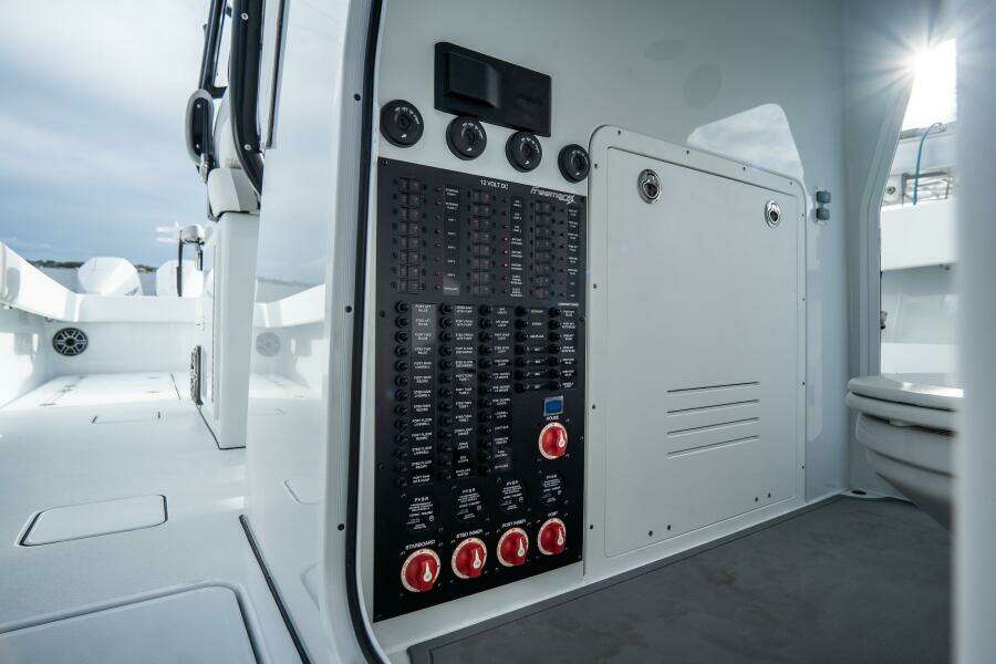 Freeman 38 38ft Freeman Yacht For Sale