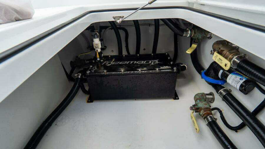 Freeman 38 38ft Freeman Yacht For Sale