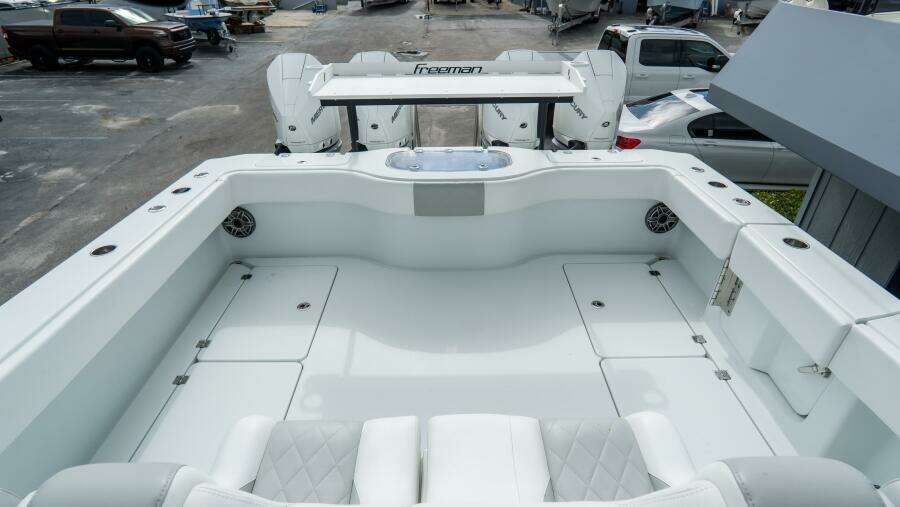 Freeman 38 38ft Freeman Yacht For Sale