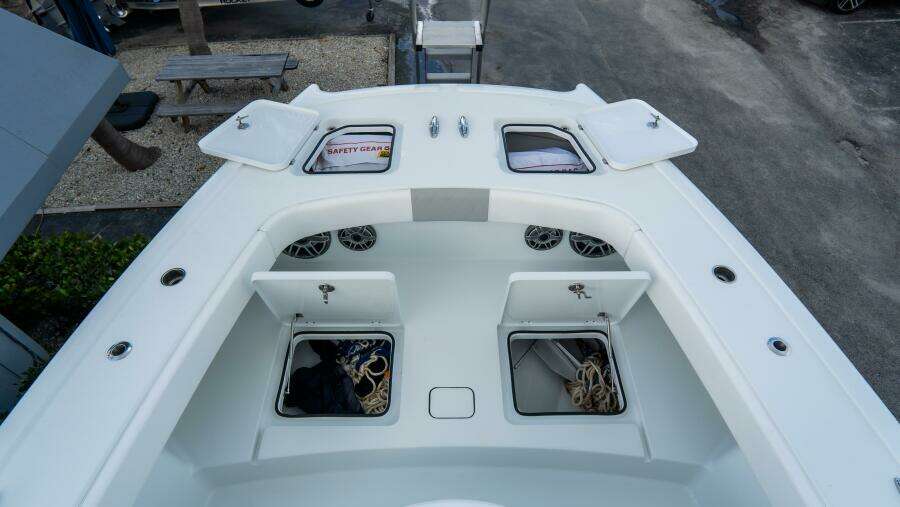 Freeman 38 38ft Freeman Yacht For Sale