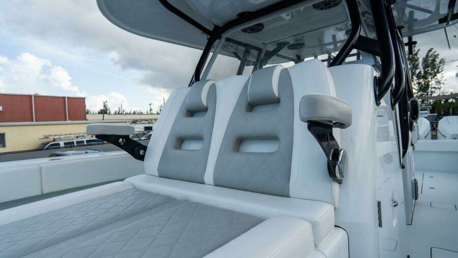 Freeman 38 38ft Freeman Yacht For Sale