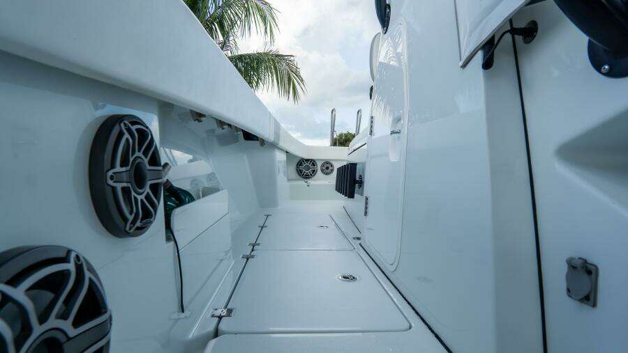 Freeman 38 38ft Freeman Yacht For Sale