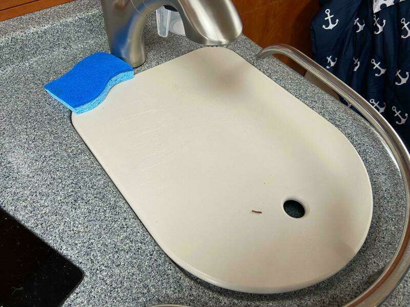 33ft Larson Yacht For Sale