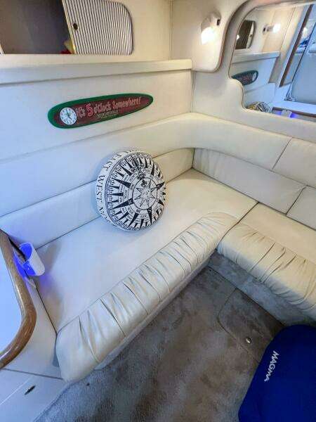 KNOT AT WORK 34ft Sea Ray Yacht For Sale