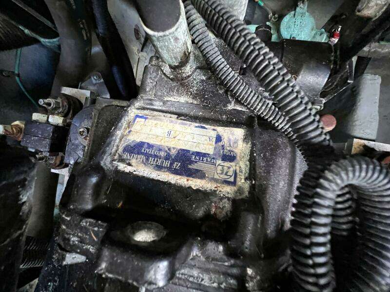 KNOT AT WORK 34ft Sea Ray Yacht For Sale