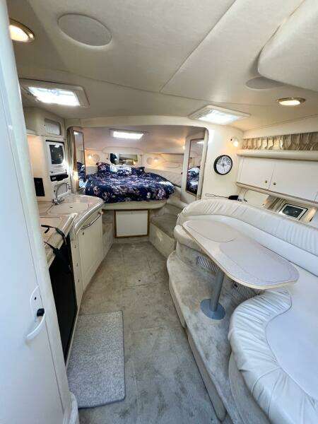 KNOT AT WORK 34ft Sea Ray Yacht For Sale