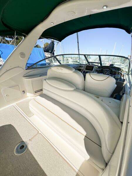 KNOT AT WORK 34ft Sea Ray Yacht For Sale