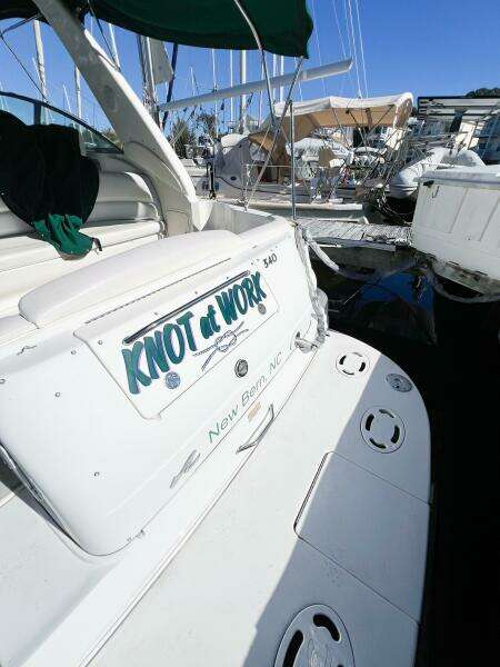 KNOT AT WORK 34ft Sea Ray Yacht For Sale