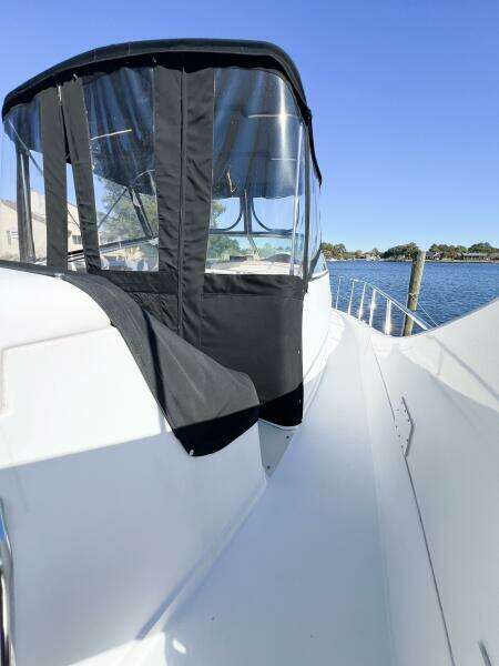 LOVIN  LIFE 35ft Carver Yacht For Sale